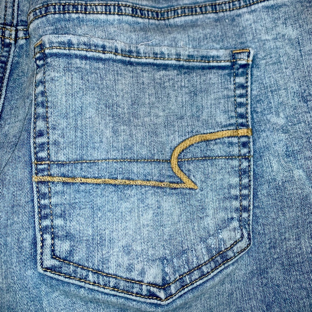 American Eagle denim shorts. Next level stretch. Size 18